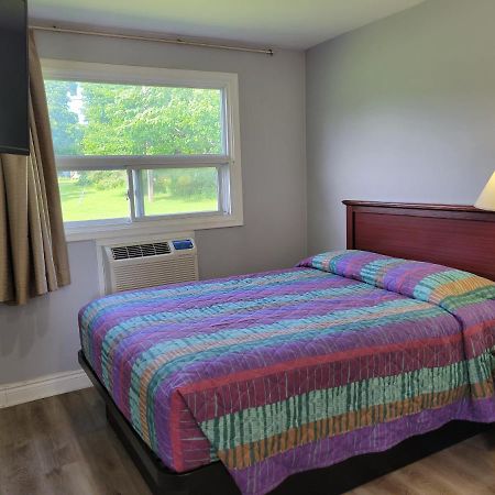 Knights Inn Cobourg Zewnętrze zdjęcie