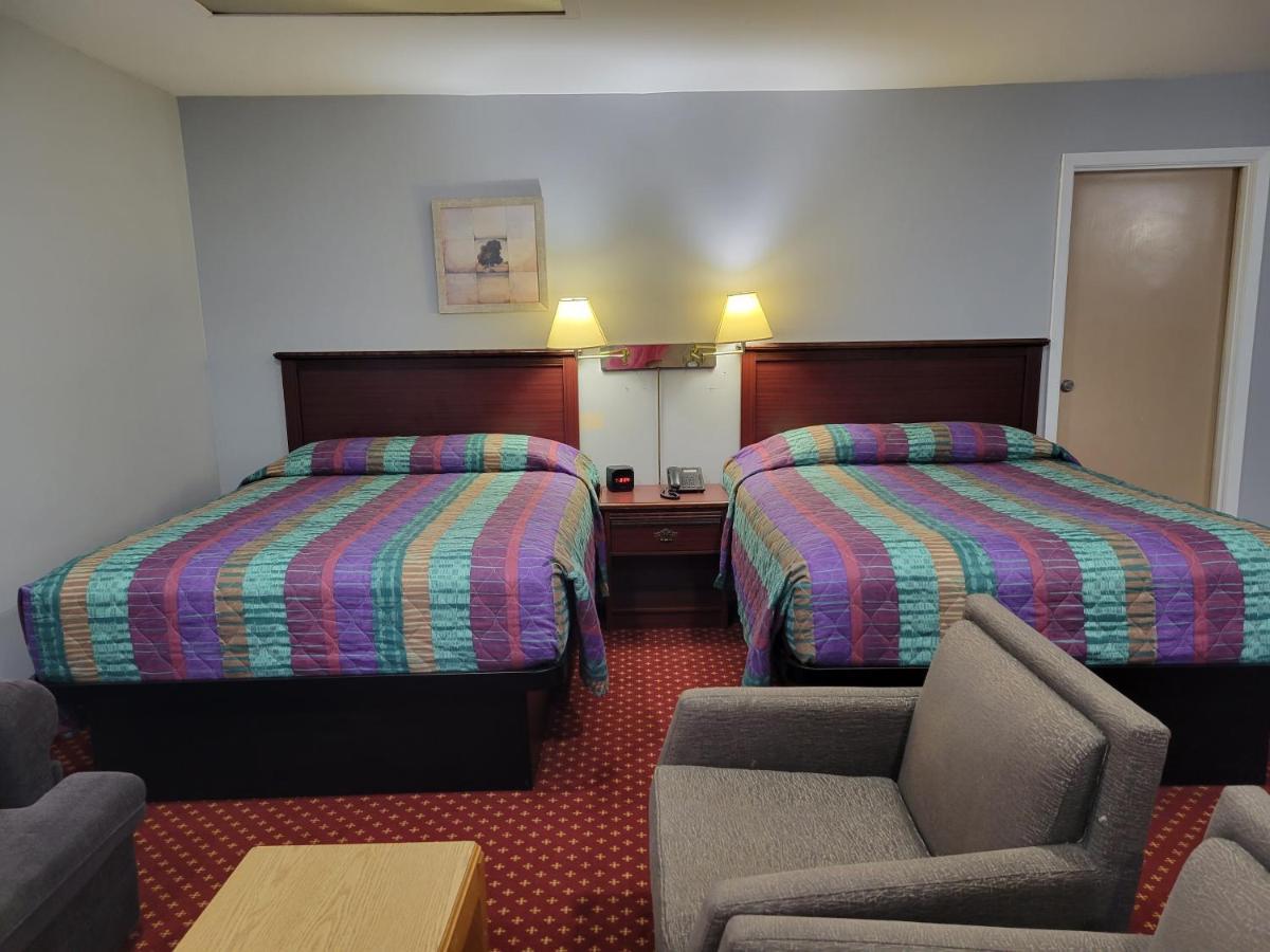 Knights Inn Cobourg Zewnętrze zdjęcie